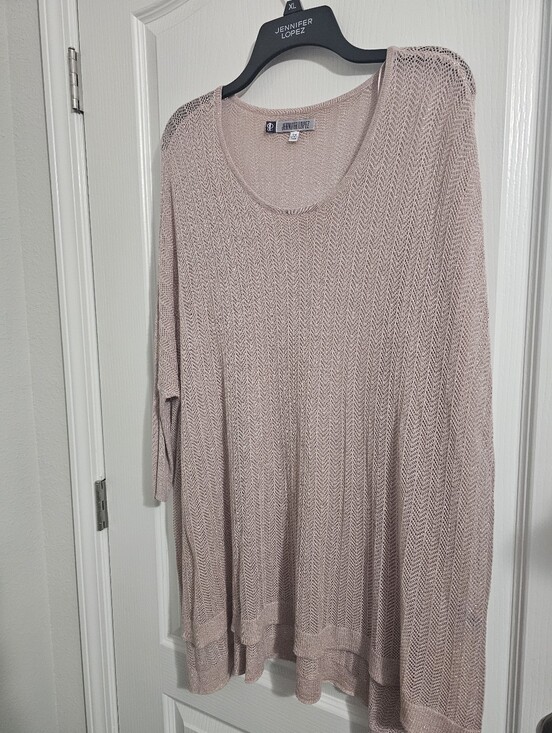 Jennifer Lopez Tops - Jennifer Lopez light pink glitter glam Caftan Women Small/ medium